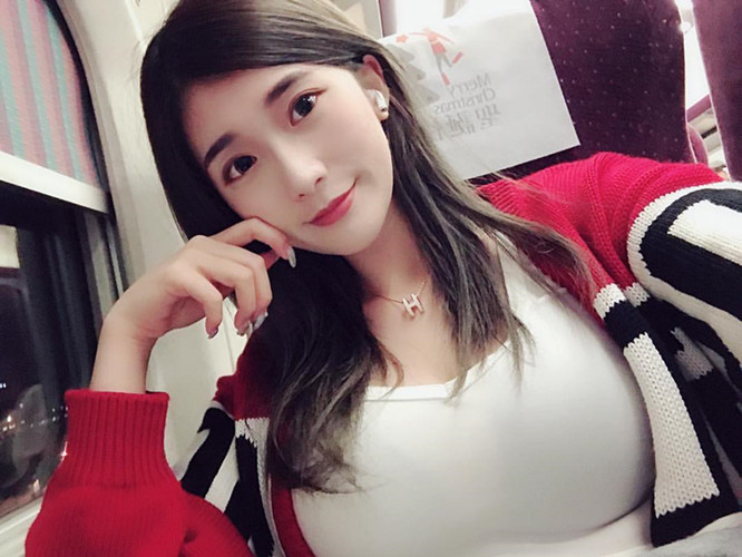 谢薇安-辣妈INS视图打包 [593P+43V/182MB]