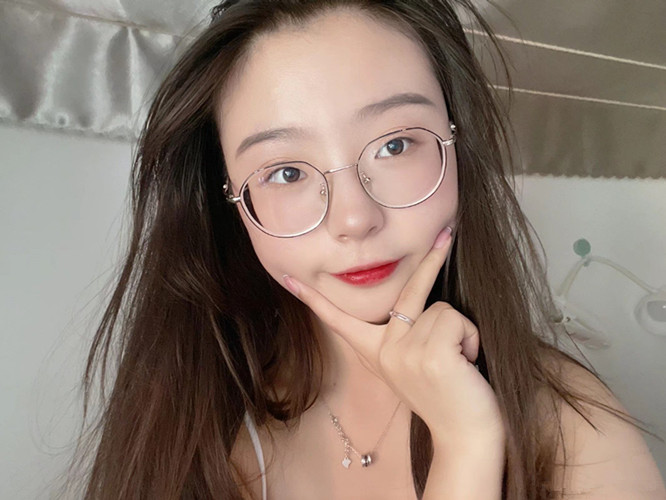 精选清纯少女眼镜娘反差婊合集[88P+54V/1.3G]