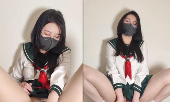 奶咪Naimi新作 戈薇学生服小红帽塞肛裸舞 [1V/1.6GB]